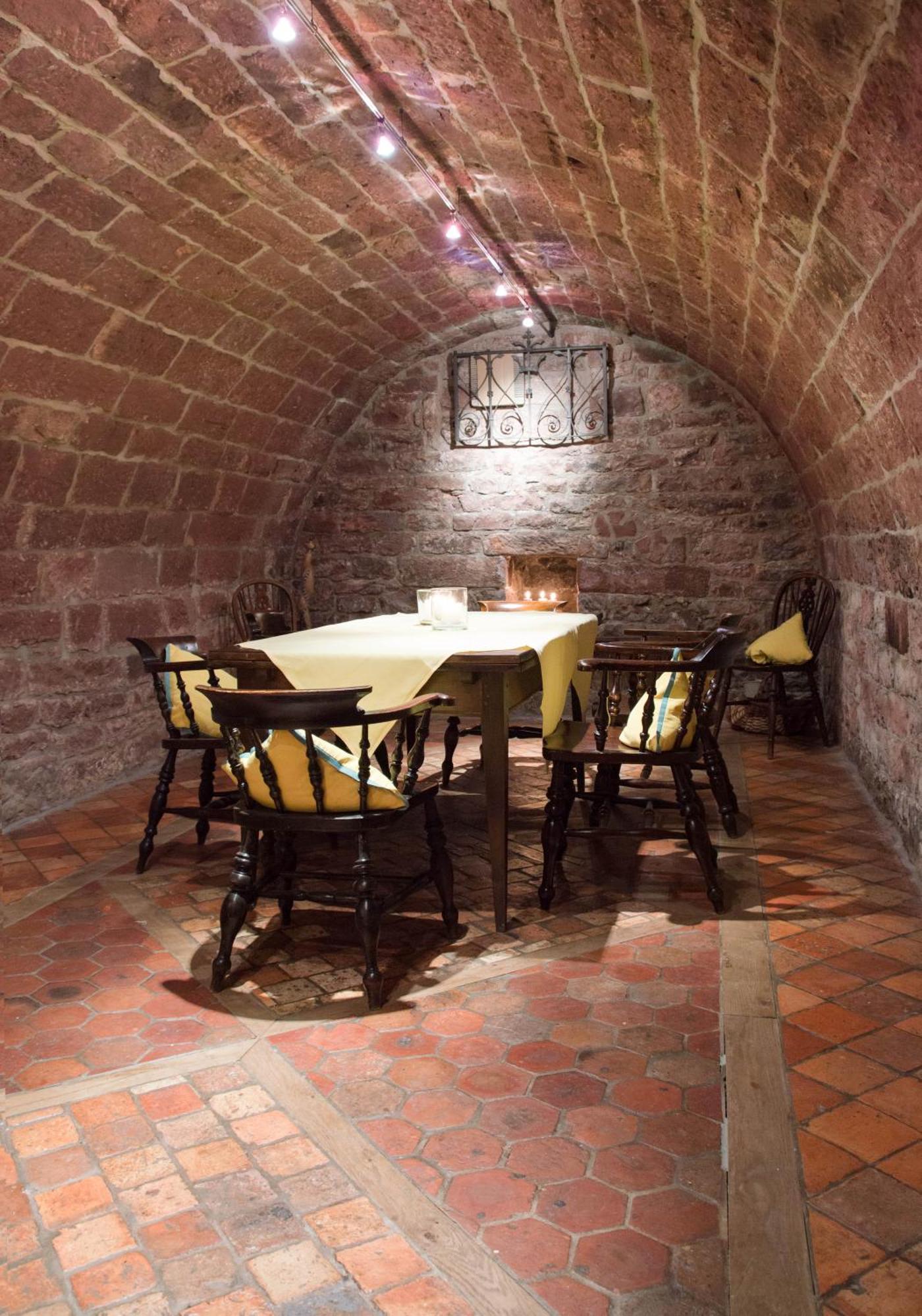 Hotel Restaurant Vinothek Lamm