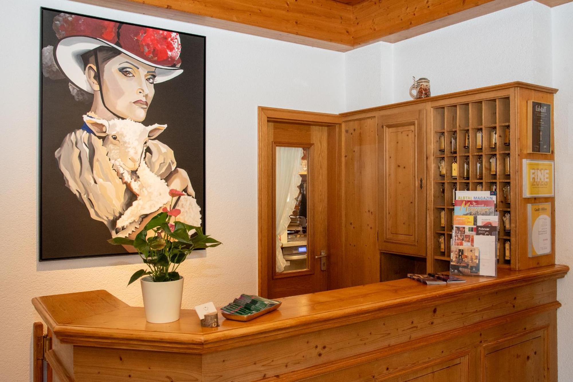 Restaurant Vinothek Lamm Hotel 3*